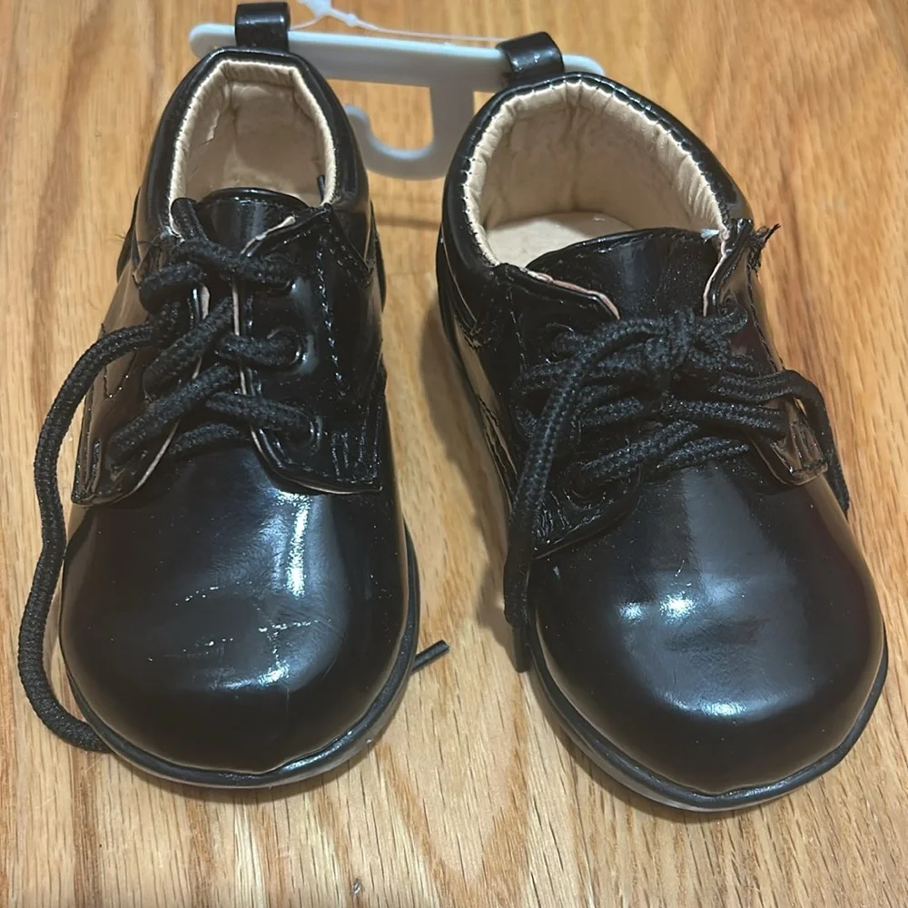 TENDERTOES Boys Formal Dress Shoes Size 3